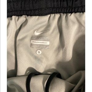 Nike small shorts